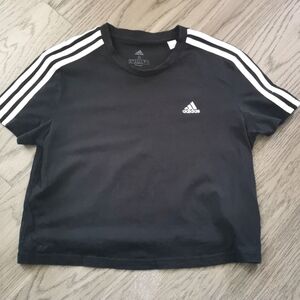 Adidas Women's cropped black T shirt. Size small. EUC